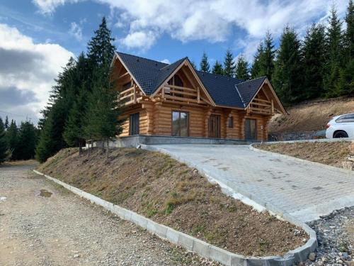 Paltinis Cabin | Frumusica
