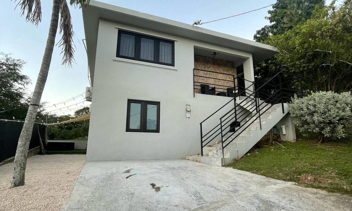 Cabo Rojo House | Full 1st level floor-Boquerón PR