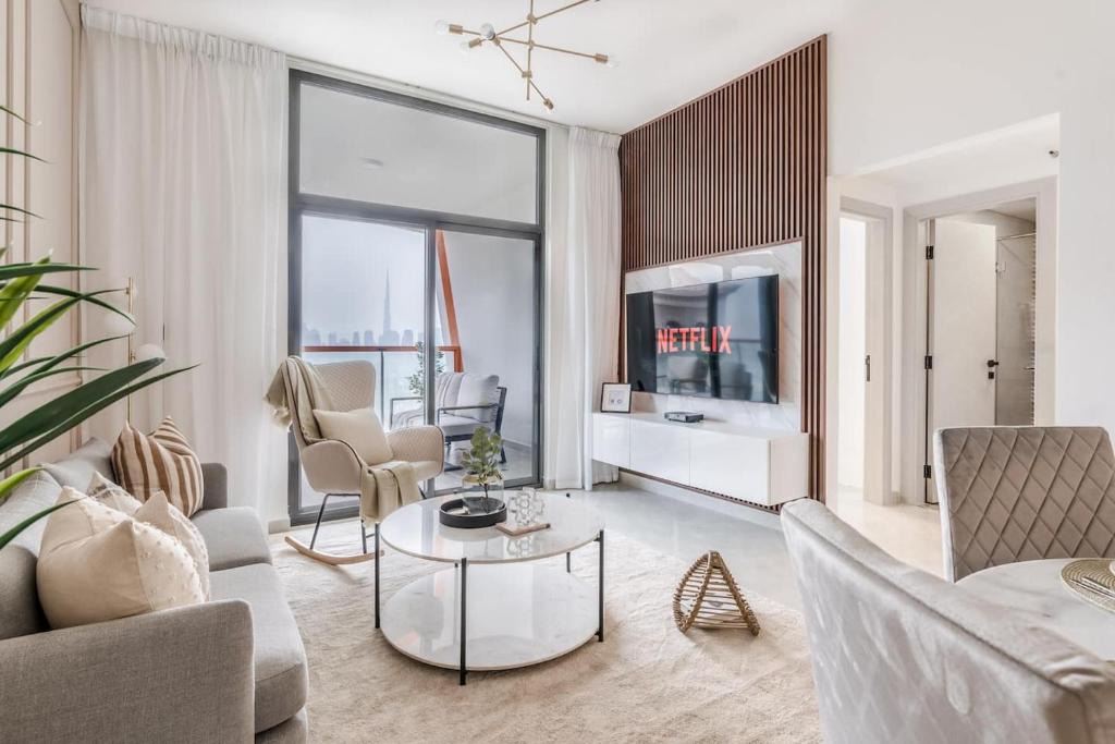 Jadaf Apartment | Full Dubai Skyline View on High Floor