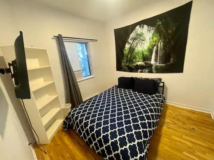 Mile End House | FULL KITCHEN 8min FROM DTOWN Room B