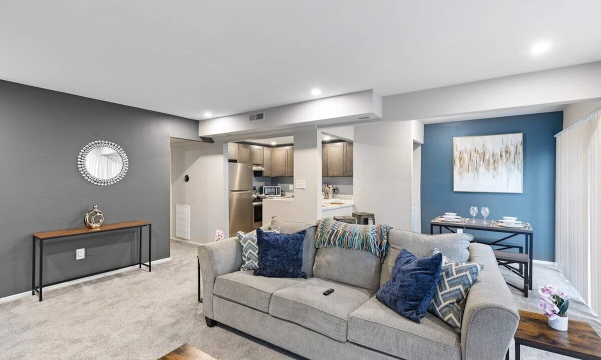 Towson Apartment | Full Kitchen-W/D-King-A/C-Parking-Self Check-In