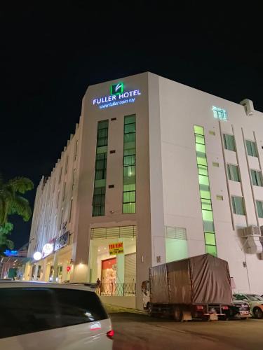 Kampung Permatang Bogak Hotel | Fuller Hotel