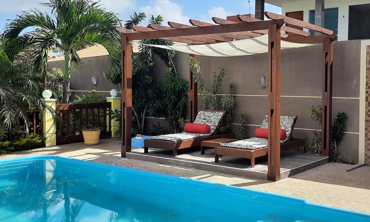 Parafuso House | Fully air-conditioned house with 4 suites on the beach near Guarajuba.