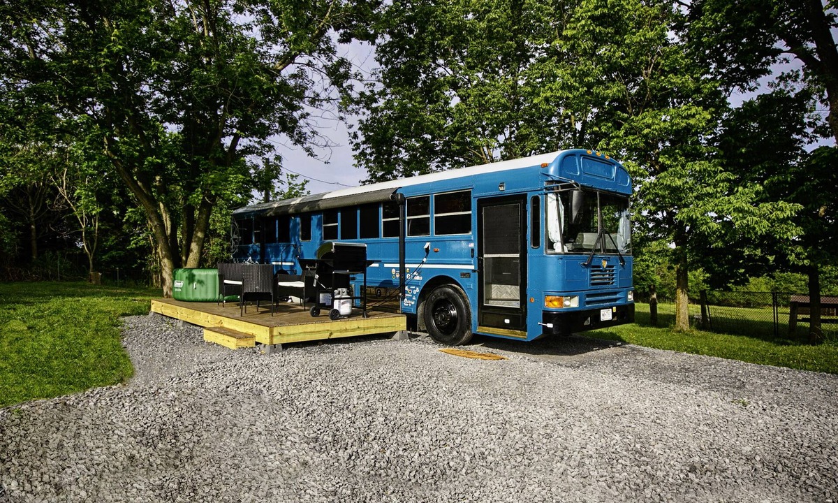 Charles Town House | Fully Converted Skoolie on Charming 40-Acre Farm with Hot Tub