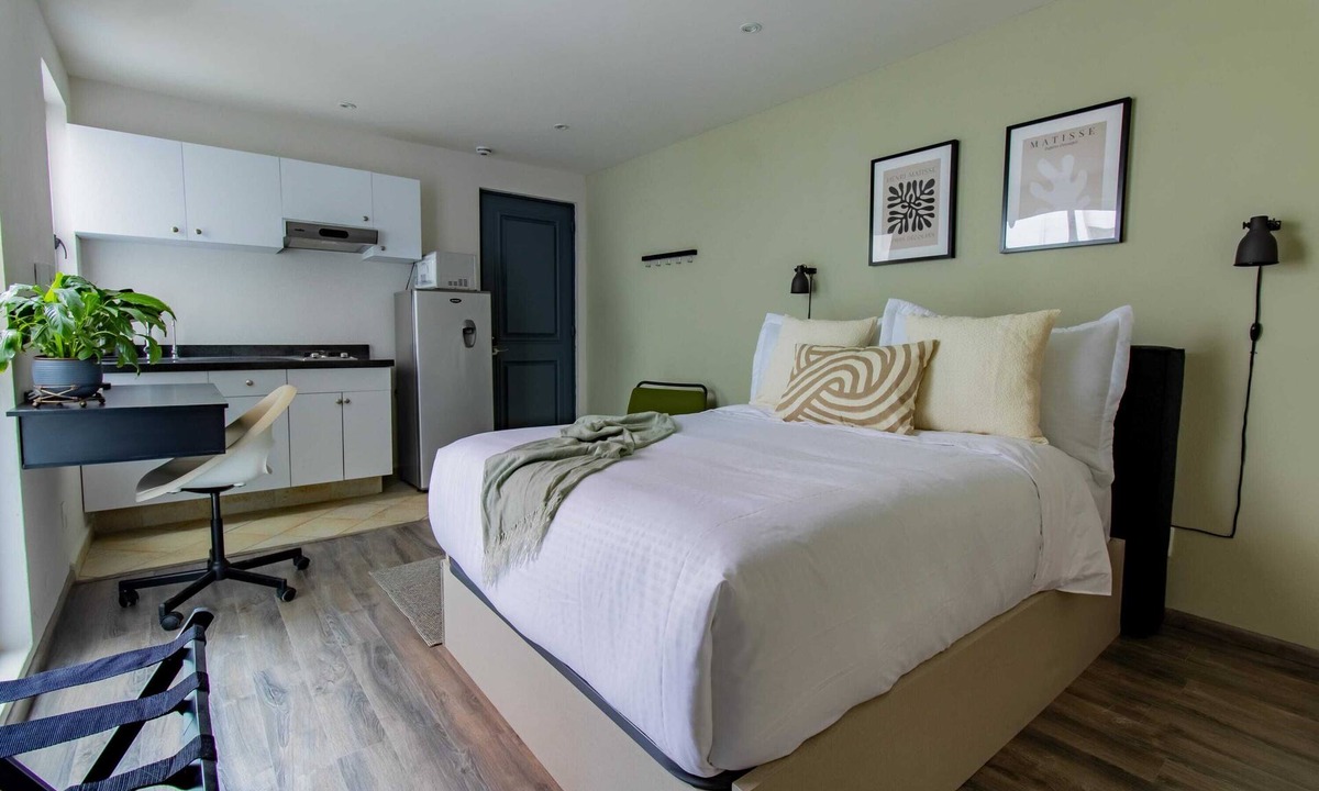 Los Morales Apartment | Fully equipped studio in prime location
