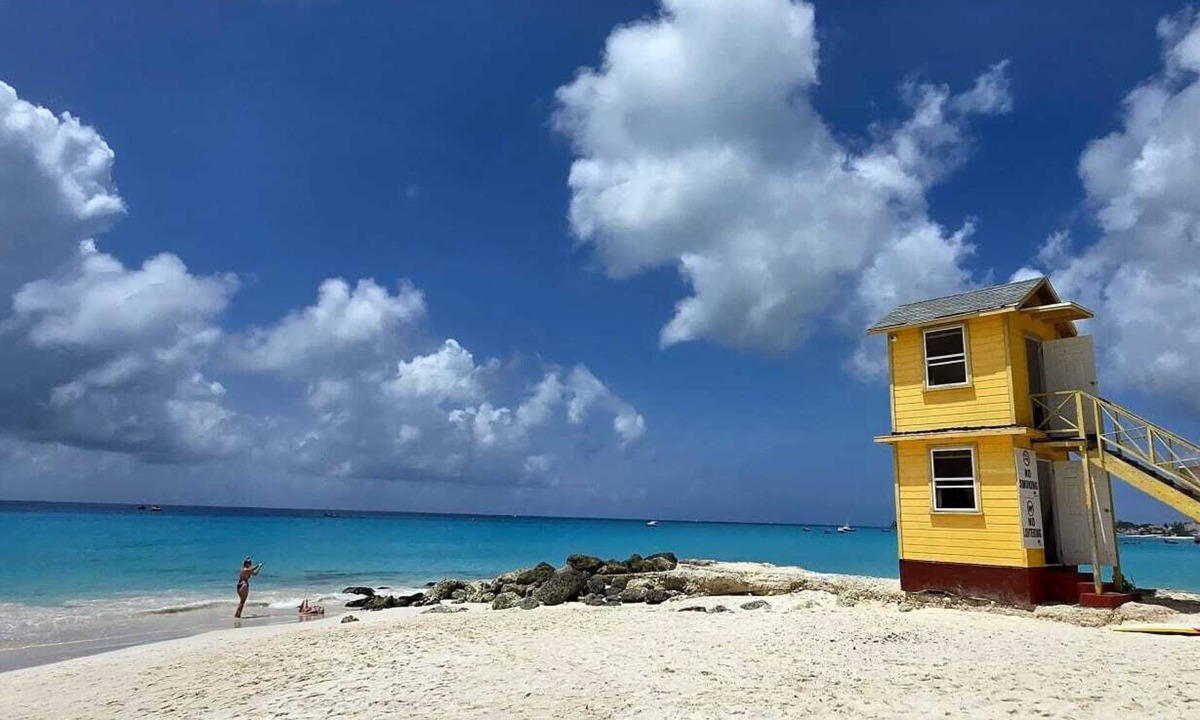Atlantic Shores Apartment | Fully equipped 1 bedroom apartment close to surf spots and beaches!