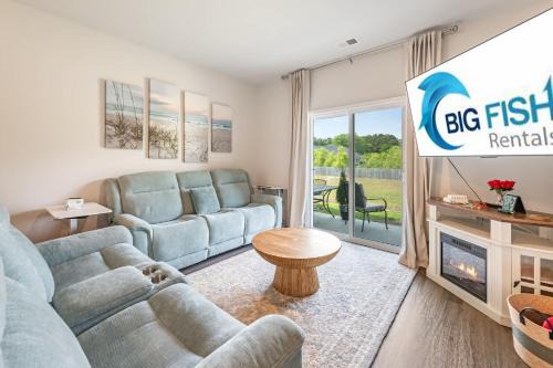 Little River House | Fully Equipped 3BR Stay with Smart TV & Cozy Living