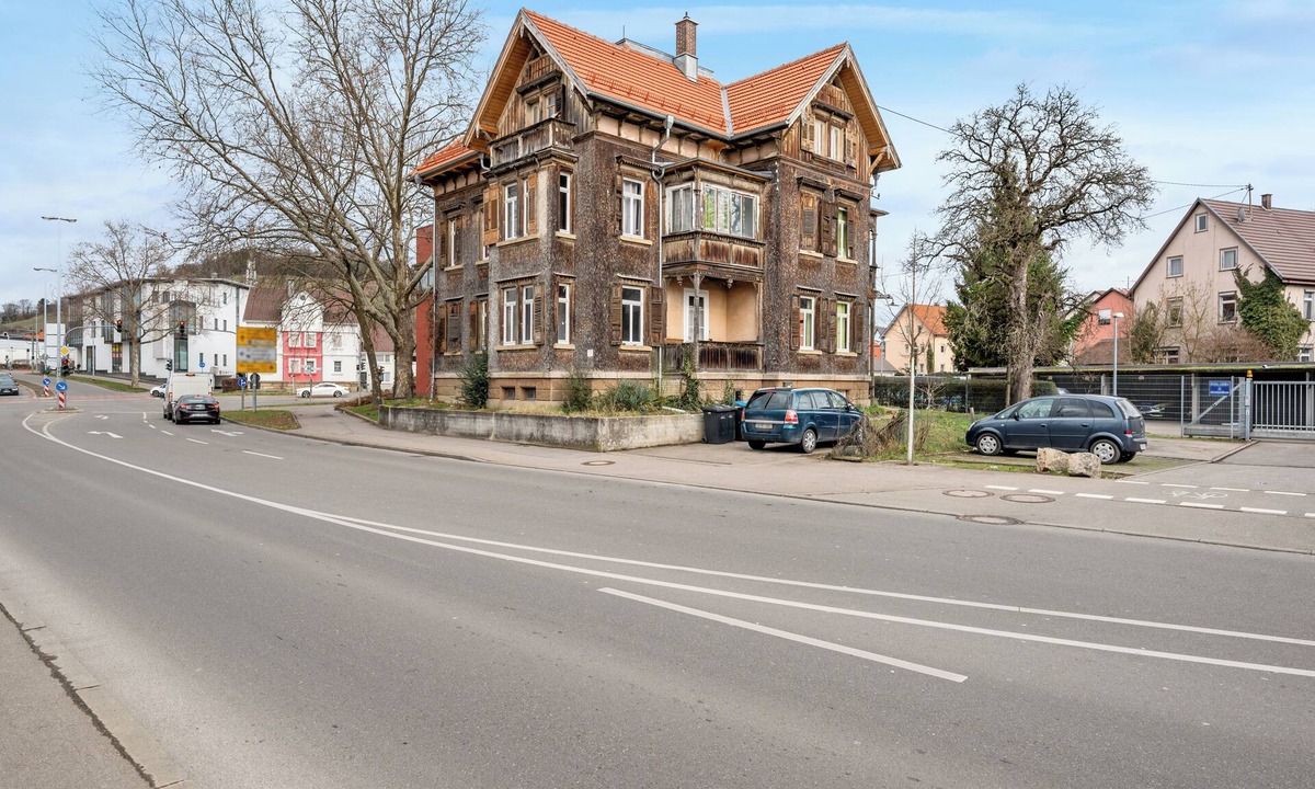 Metzingen Apartment | Fully equipped apartments in Metzingen - ideal for fitters & companies (3 units)