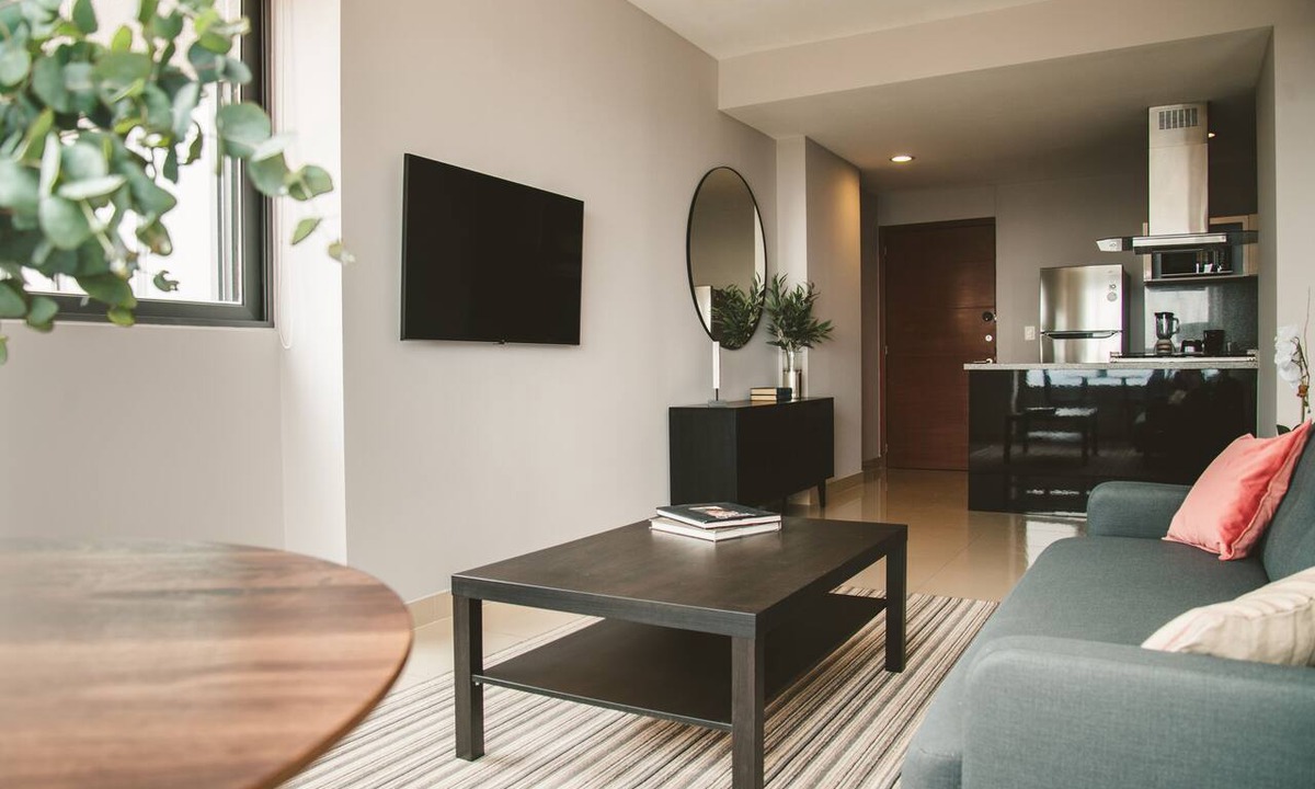 Ampliacion Granada Apartment | Fully equipped kitchen, high speed internet, comfy king-size bed and a sofa bed.