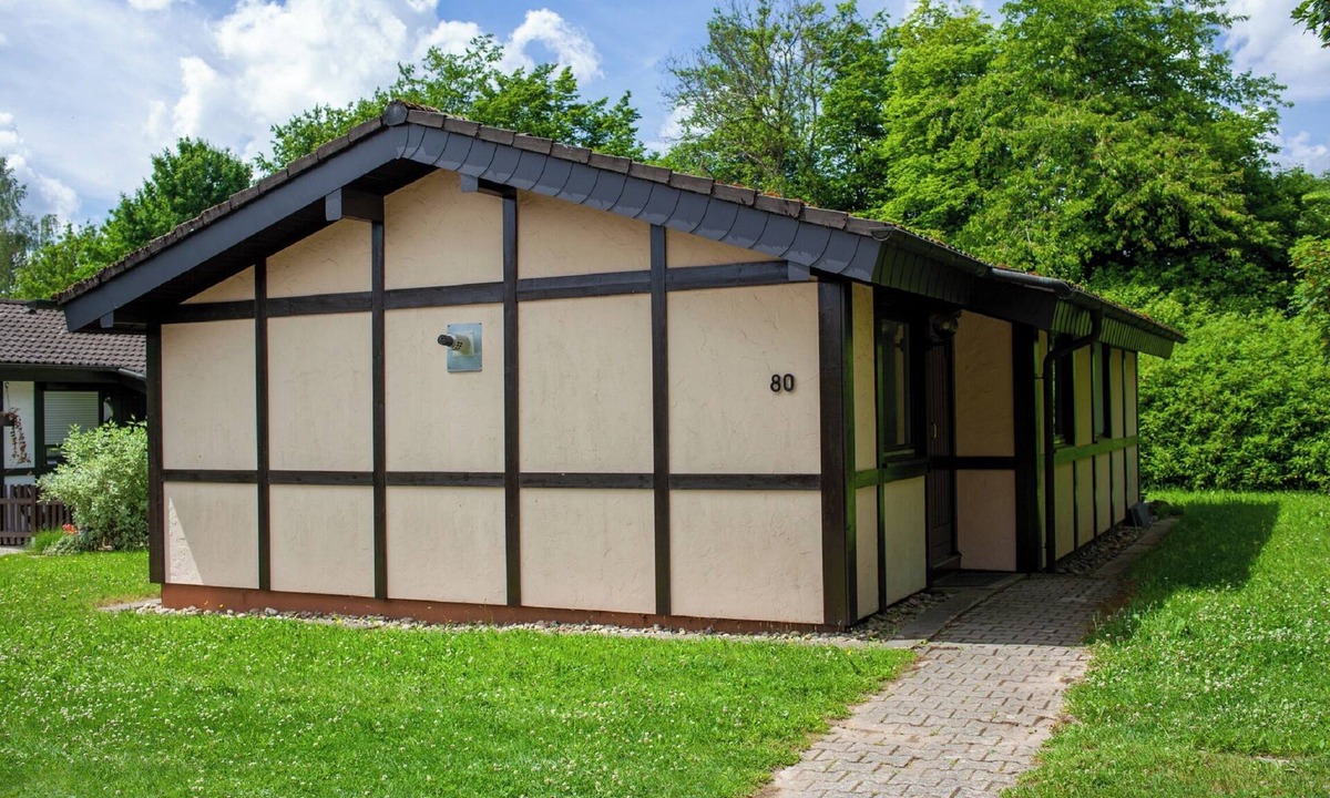Waldbrunn House | Fully equipped vacation home "Robinson Crusoe" No. 80 with WLAN
