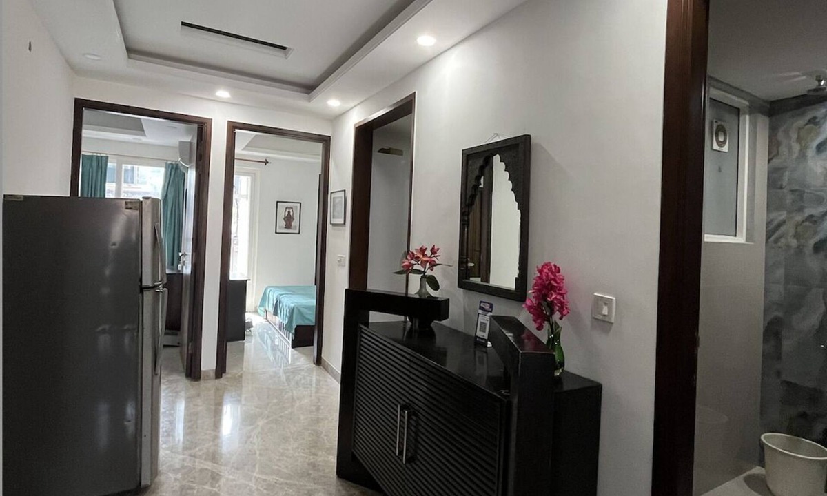 Kharera Bed & Breakfast | Fully Furnished Room in Hauz Khas