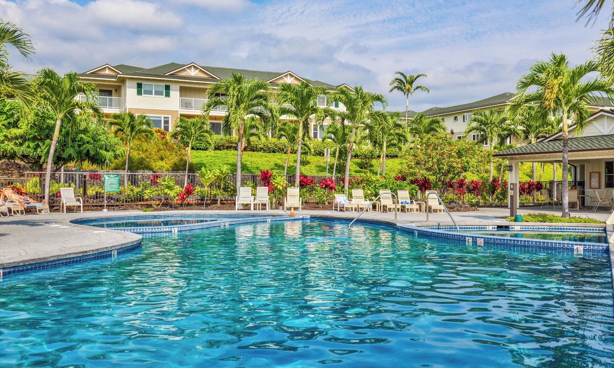 Kahaluu-Keauhou House | FULLY RENOVATED UNIT. 3 BDRM, 3 BATH SLEEPS 8. PERFECT FOR GRANDPARENTS