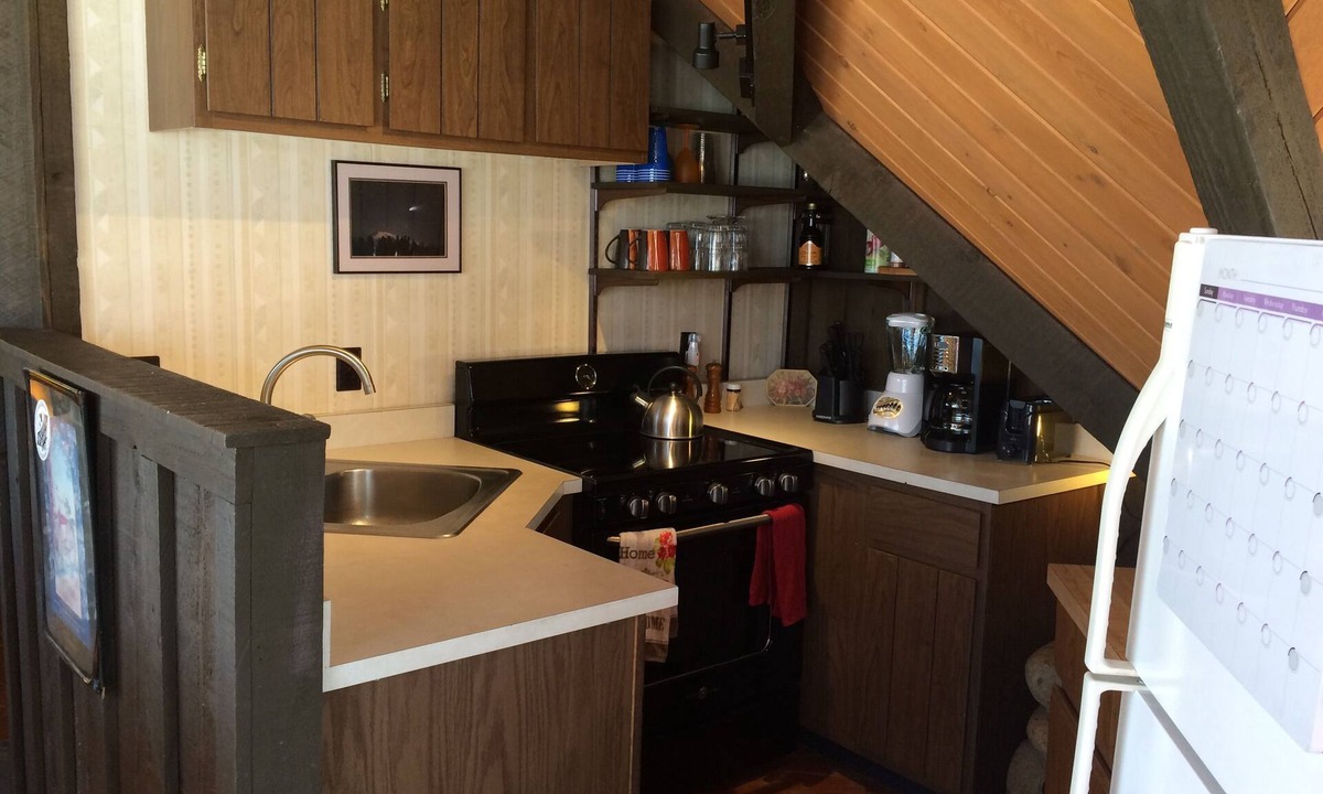 Silverthorne Cabin | Fun & Cozy Cabin. Come Play In Winter And Summer Activities.