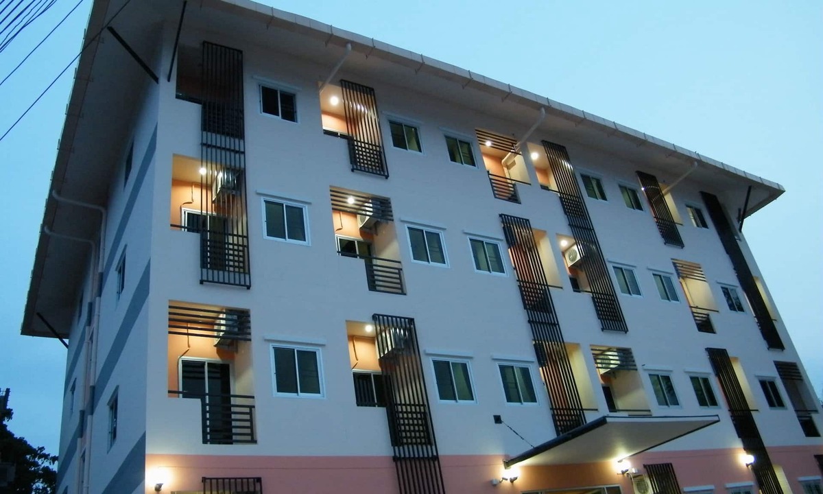 Nai Mueang Hotel | Fun Dee Mansion