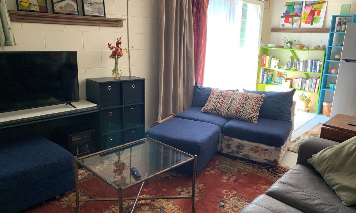 Bloomington House | Fun & Funky! Stay in a functioning fine art archive-Blocks from the IU campus.