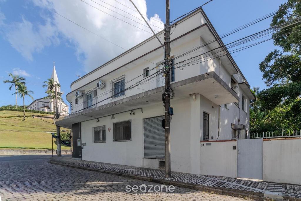 Velha Apartment | Functional and Well-Located Studios in Blumenau - OLA