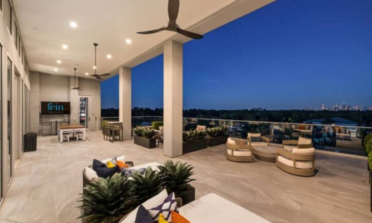 The Galleria Apartment | Furnished modern 3B, 2.5B Apt by The Galleria