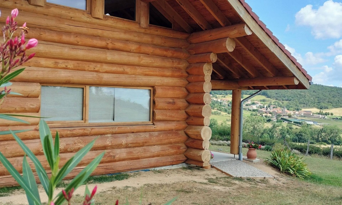 Savas Ski Chalet | Fuste in Ardèche Verte! Ideal for a quiet stay with family or friends