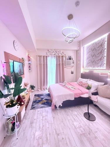 Minglanilla Apartment | Fyangz Mini Karaoke Condo Staycation