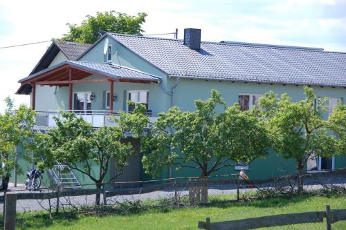 Ellscheid House | Gänschen klein