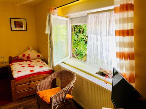 Dossenheim Hostel | Gästehaus Kerle