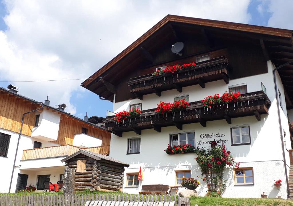 Obertilliach House | Gästehaus Obererlacher
