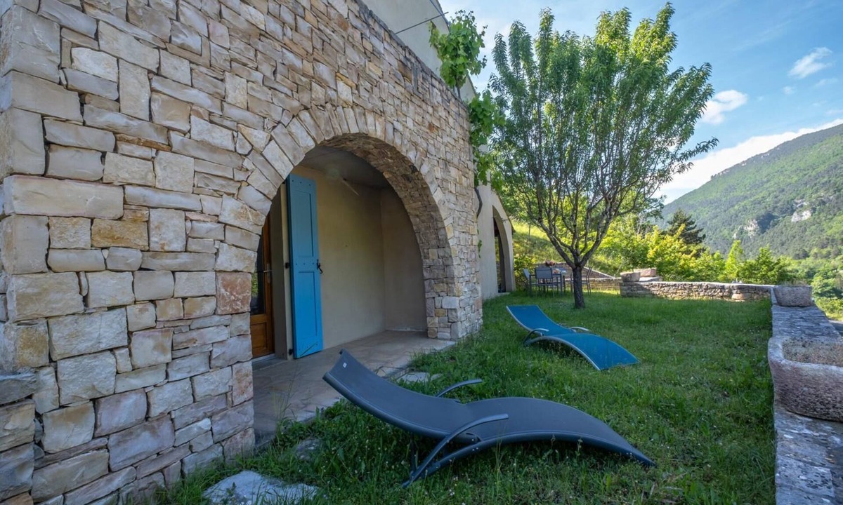 Saint-Rome-de-Dolan House | Gîte 2/4 pers. Comfort at Castel de la Peyre