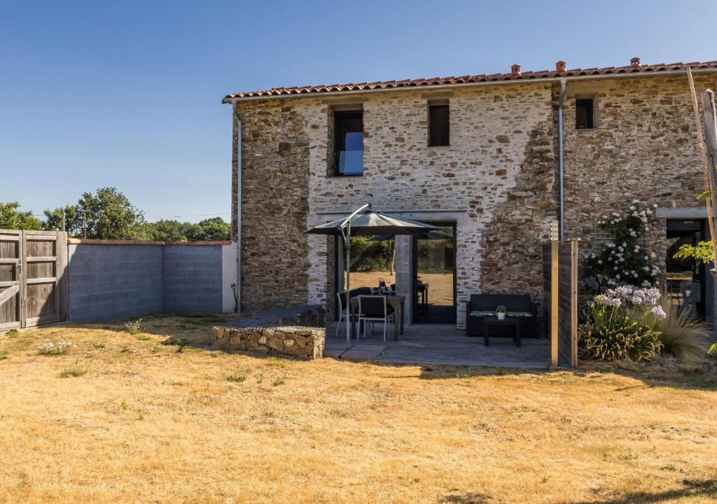 La Haie-Fouassiere House | Gîte Au Calme Près de Nantes avec Wifi - FR-1-306-1235