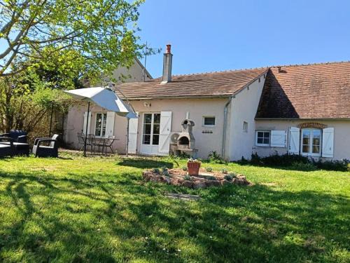 Saint-Bonnet-Troncais House | Gîte campagne et clim - 4 pers. - FR-1-489-84