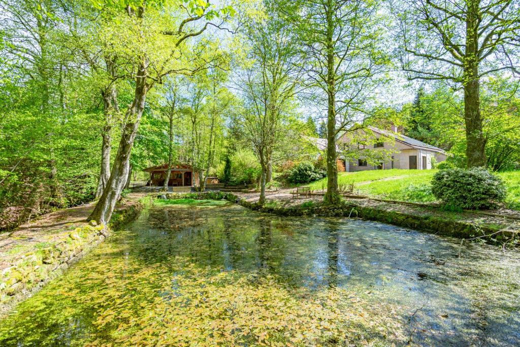 Vesqueville House | Gîte Castor