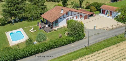 Ramous House | Gîte Etchola