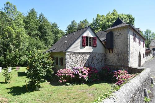 Eysus House | Gîte Govardhan - au Moulin d'Eysus