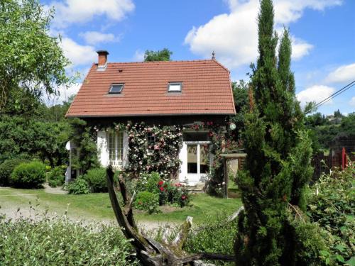 Herisson House | Gîte indépendant avec jardin au bord de la rivière - FR-1-489-247