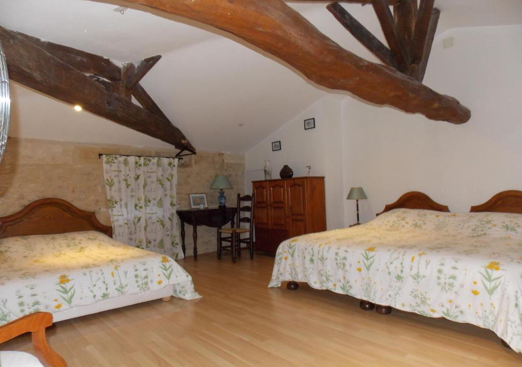 Saint-Philippe-dAiguille House | Gîte l'Antre Vous