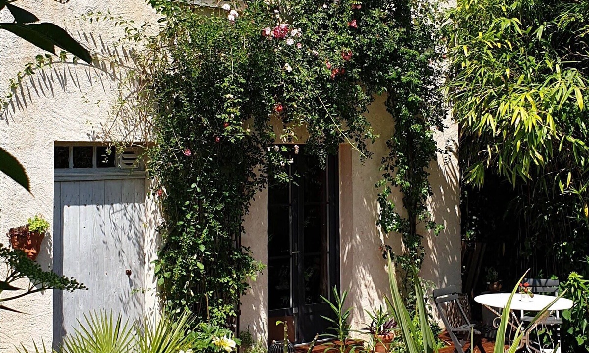 Saint-Pardoux-la-Riviere House | Gîte Les Dames Jeanne in Périgord