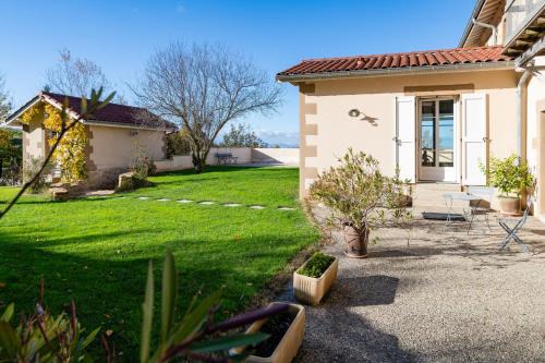 Claveyson House | Gîte La Combe Verte avec piscine