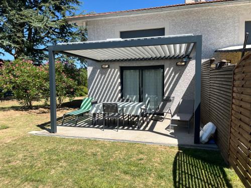 Larnage Apartment | Gîte Les Galets