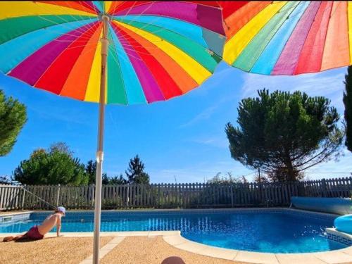 Cherveix-Cubas House | Gîte rustique avec piscine privée et Wifi - FR-1-616-70