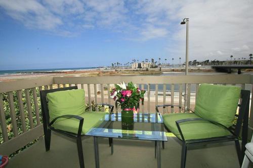 Townsite House | G32 - Harbor Cottage - On-the-Sand