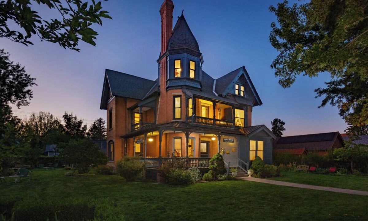 Historic Downtown Durango Bed & Breakfast | Gable House Inn