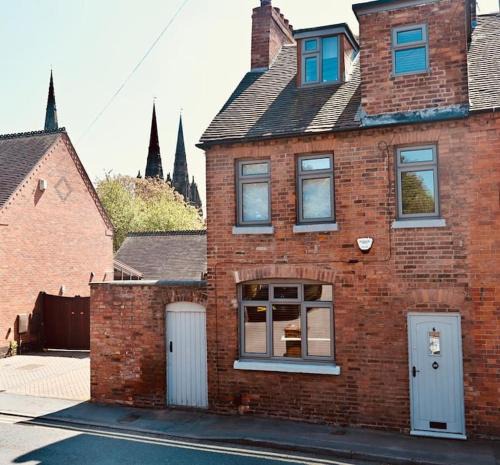 Lichfield House | Gaia