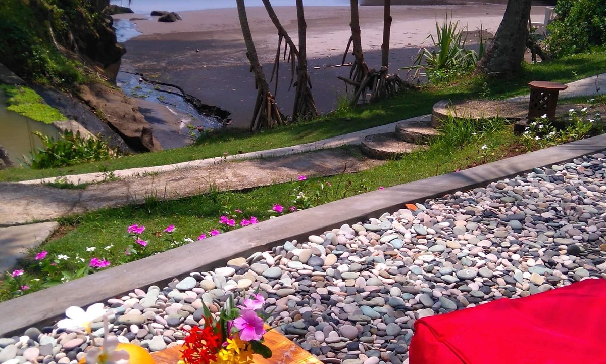 West Selemadeg Resort | Gajah Mina Beach Resort