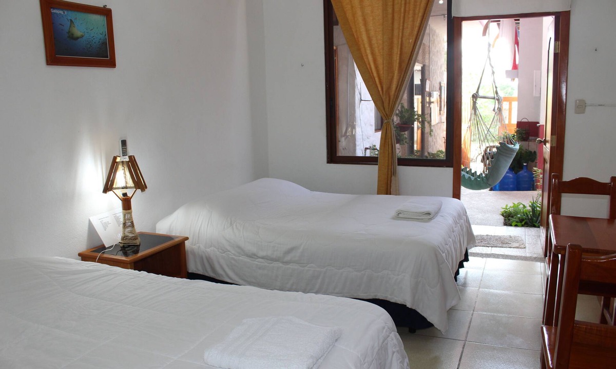 Puerto Ayora Hostel | Galapagos Best Hostel