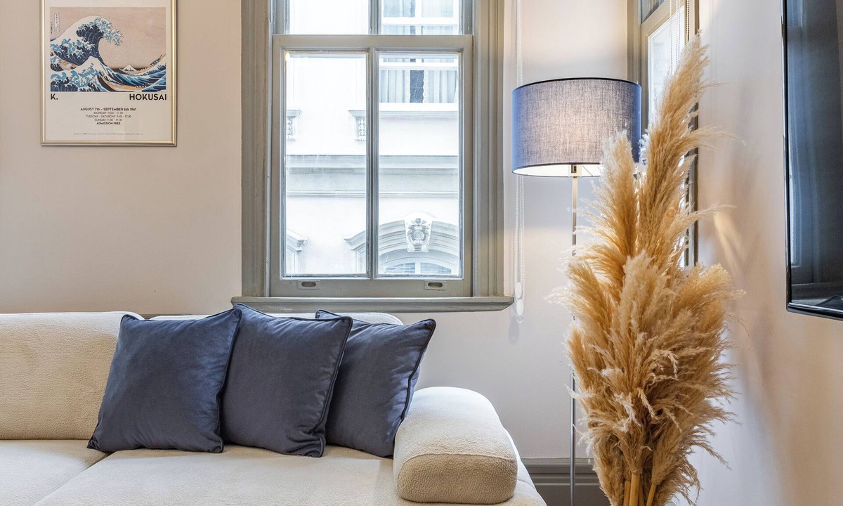 Tophane Apartment | Galata’s Glow – Stylish & Luxurious 3BR Apartment