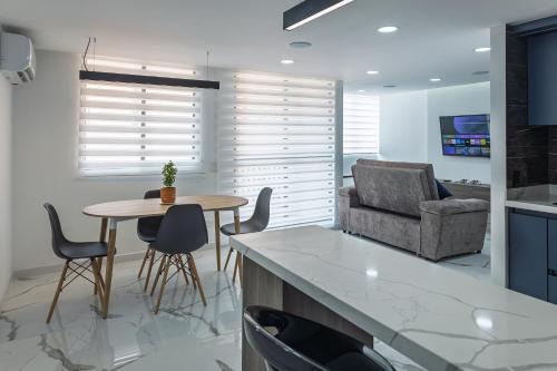 Cartago Apartment | Galería 305