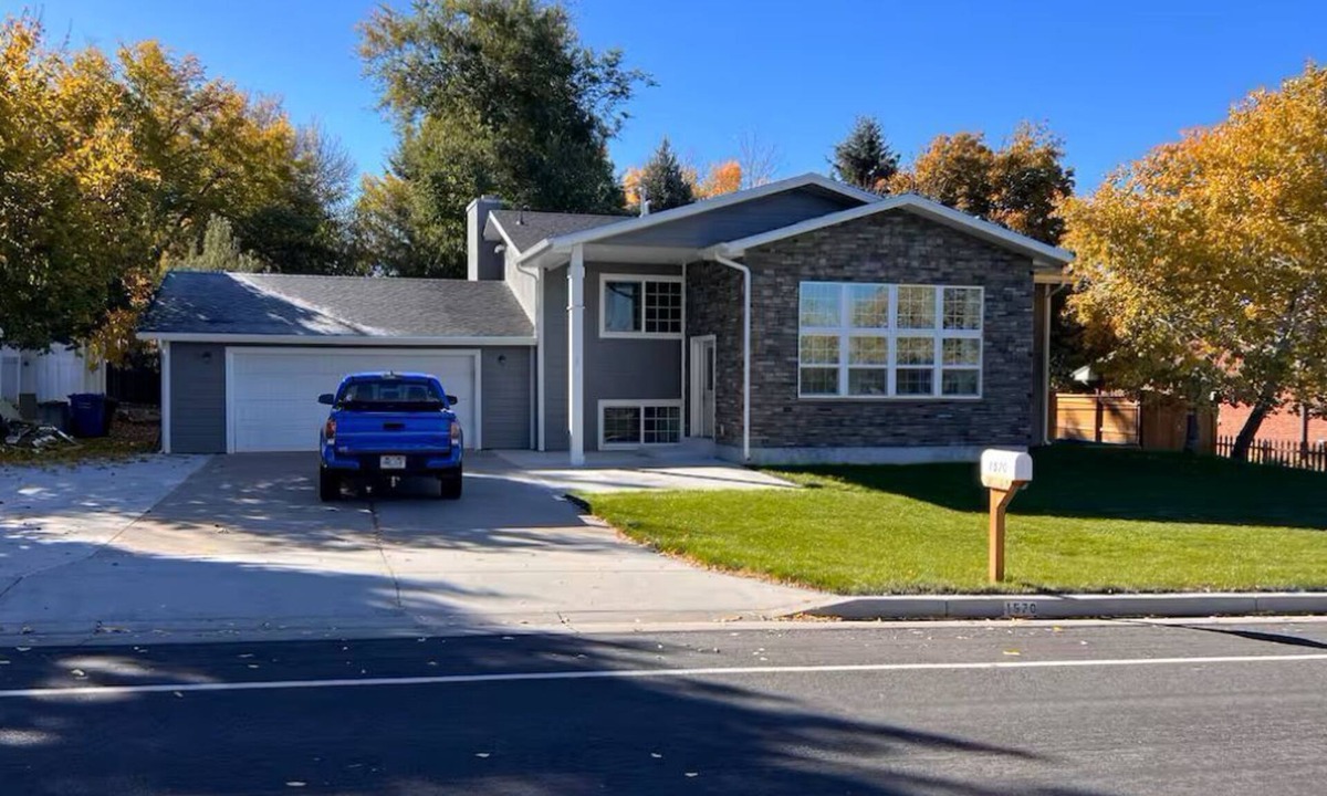 North Logan House | Game room, bunk room, close to USU & canyons, patio & grill, space to gather!