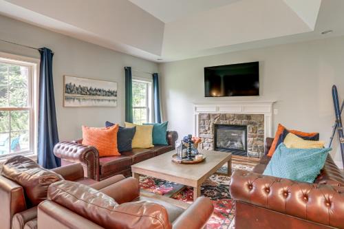 Collins Center House | Game Room & Hot Tub: Big Fun in Ellicottville