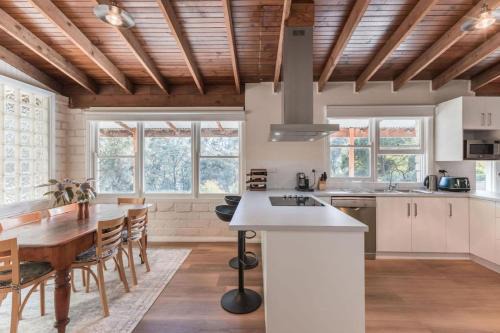 Myrtleford House | Gangurru