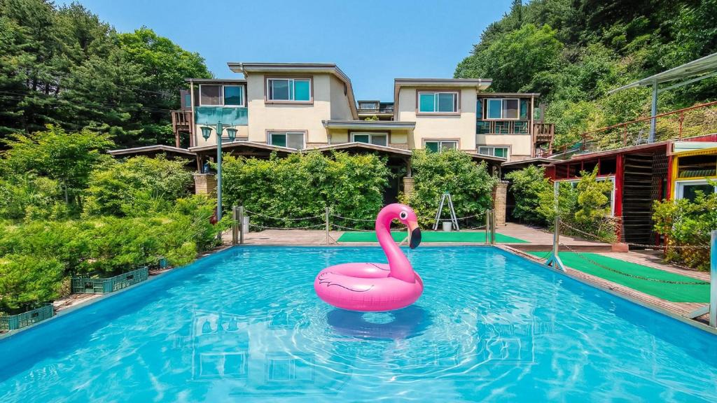 Sang House | Gapyeong Swimteo Pet Pension