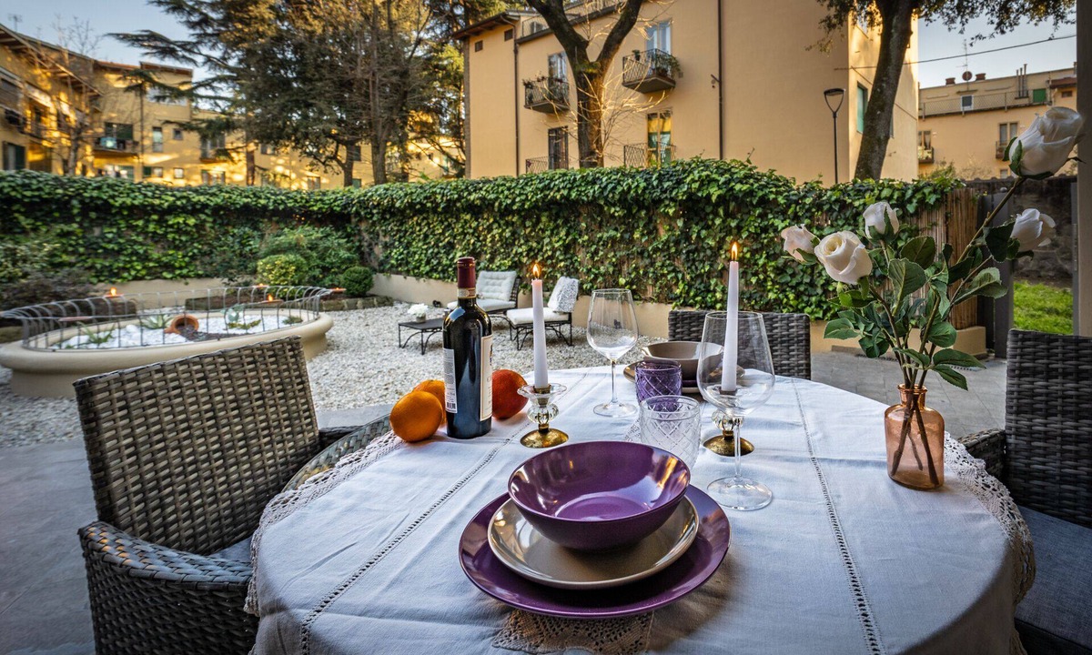 Isolotto Apartment | Garden apartment